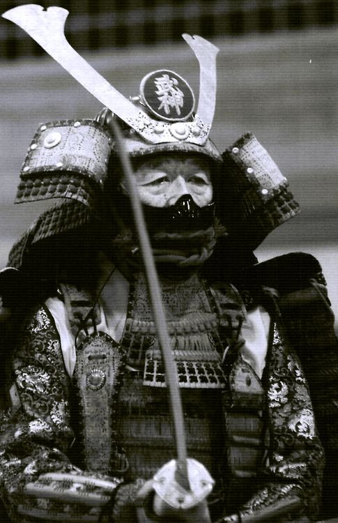 Shidoshi Adan Y. Domínguez Ruiz con maestro en Japón